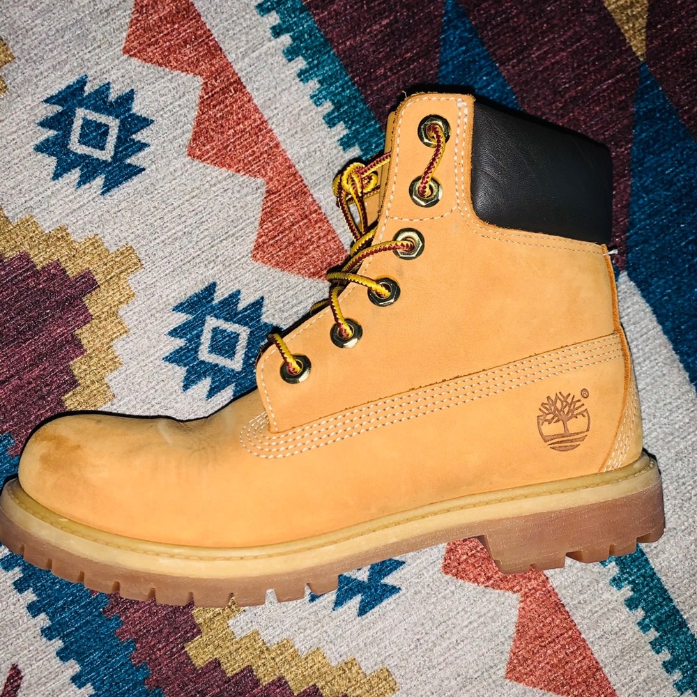 Gently used Timberlands ✨ Affordable